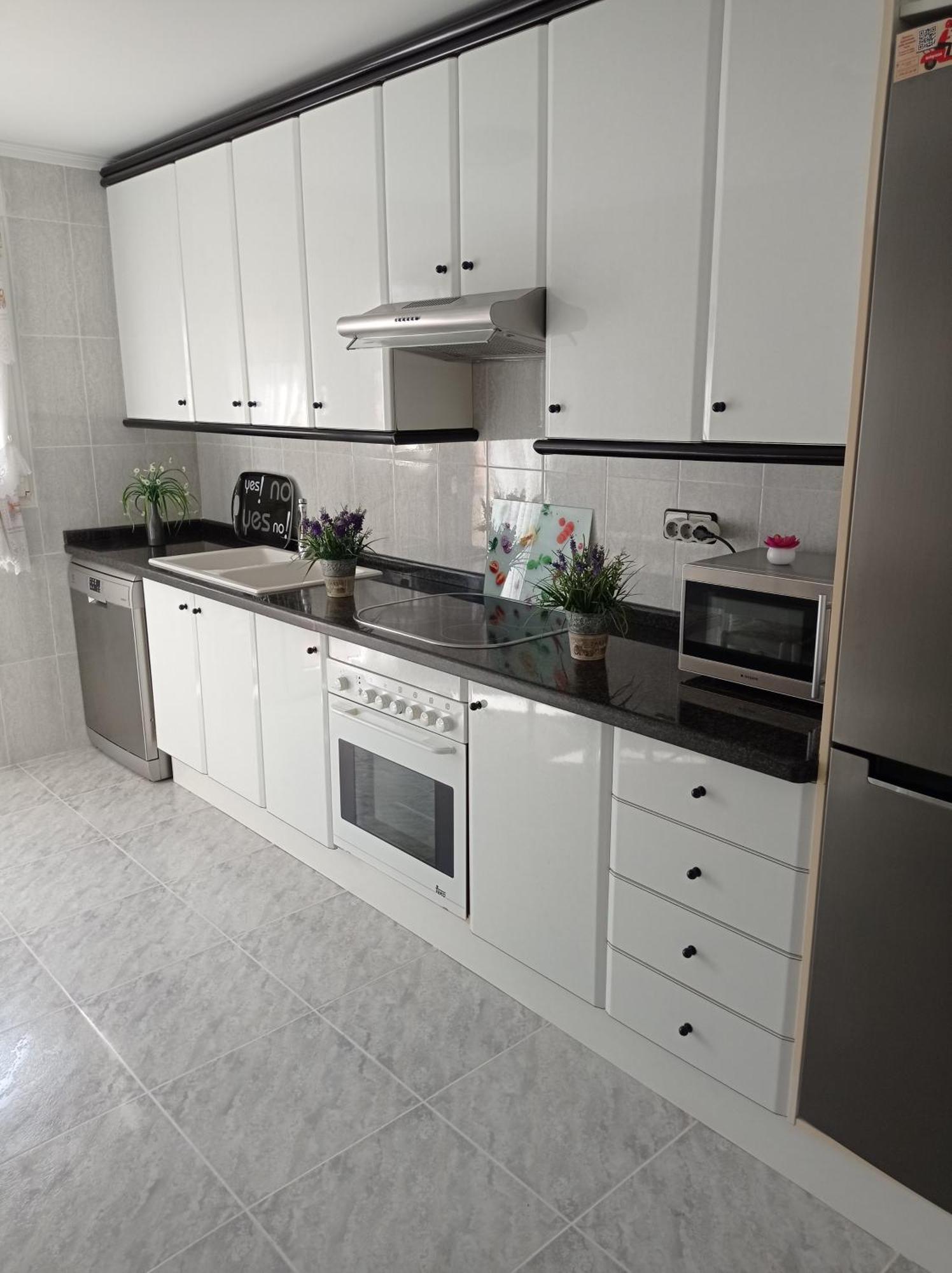 Feriado, Apartamento Con Parking Incluido Cella Ngoại thất bức ảnh